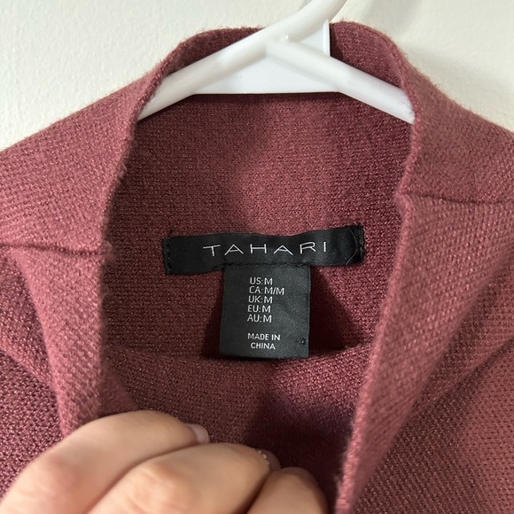 Tahari Long Sleeve  Cowlneck Top - Picture 4 of 4